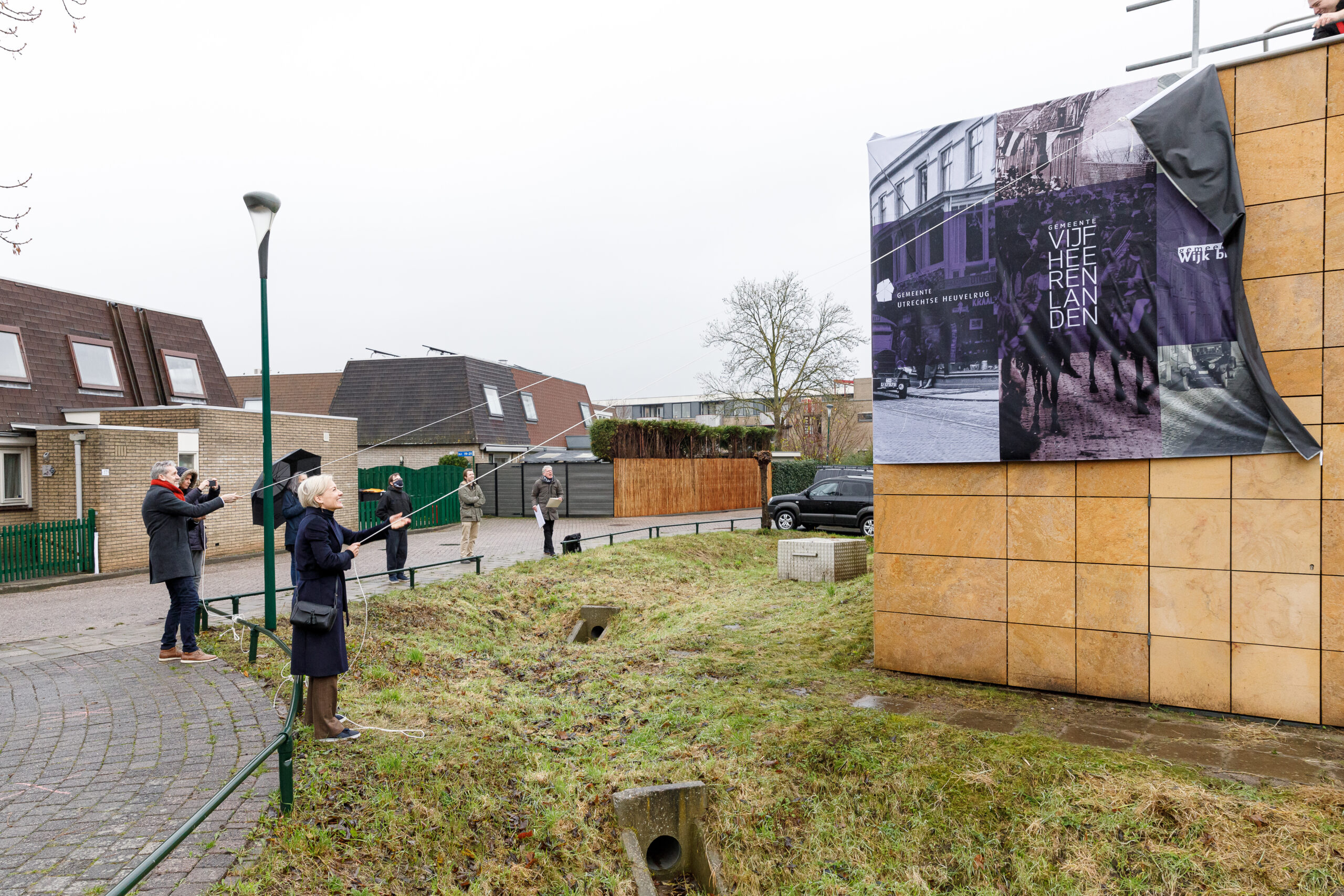 Bijeenkomst onthulling logo aan de archiefbewaarplaats - Foto W. Leeman, 2021