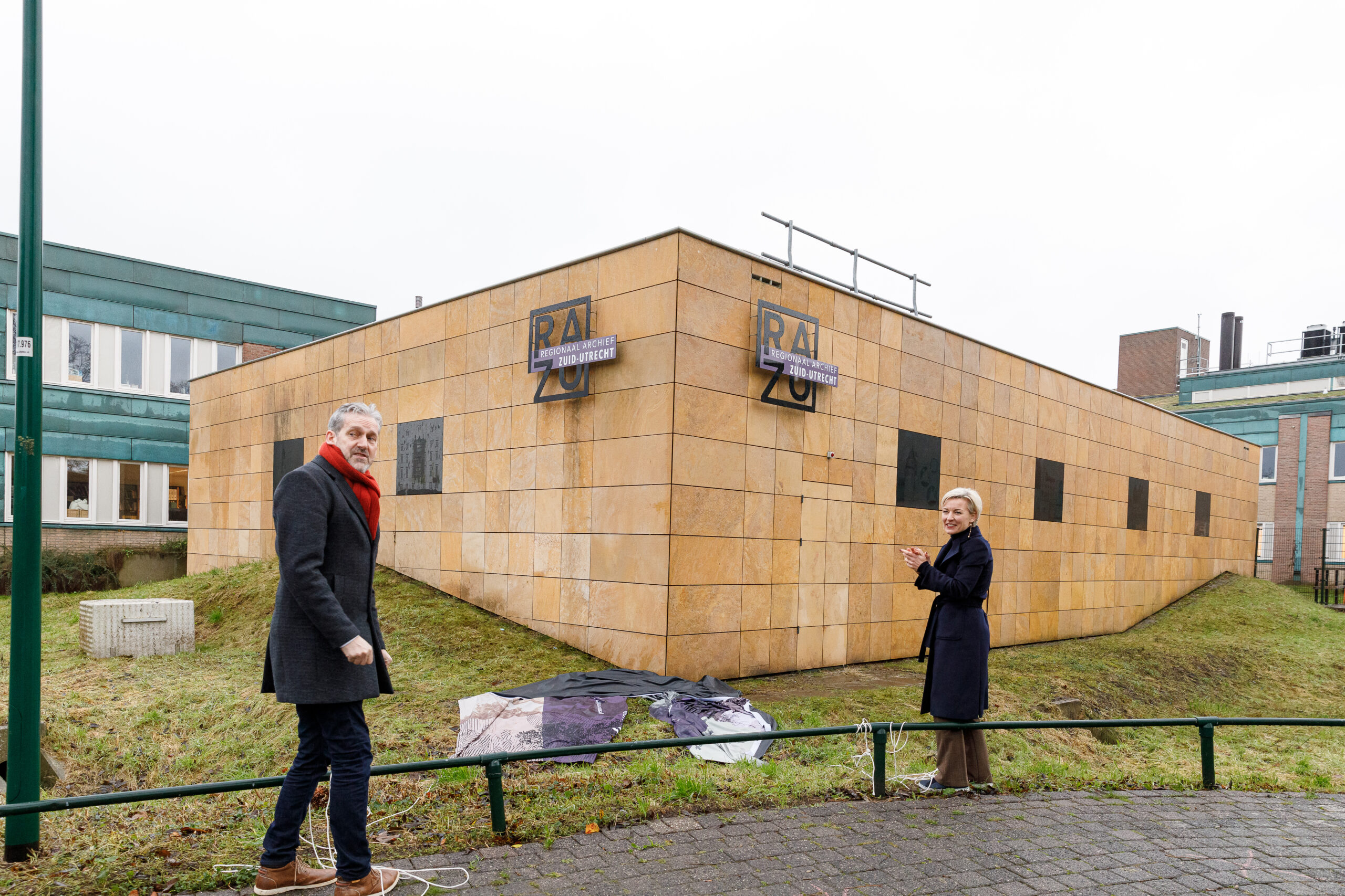 Bijeenkomst onthulling logo aan de archiefbewaarplaats - Foto W. Leeman, 2021