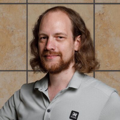 Portretfoto van Wietse Bakker, gemaakt door Winfried Leeman, 2024.