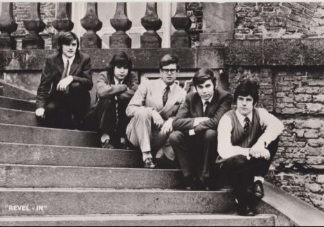 De band 'Revel in' in 1968
