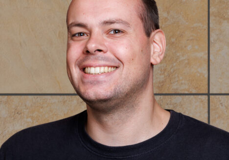 Portret van Lars Thijssen, medewerker archieven RAZU